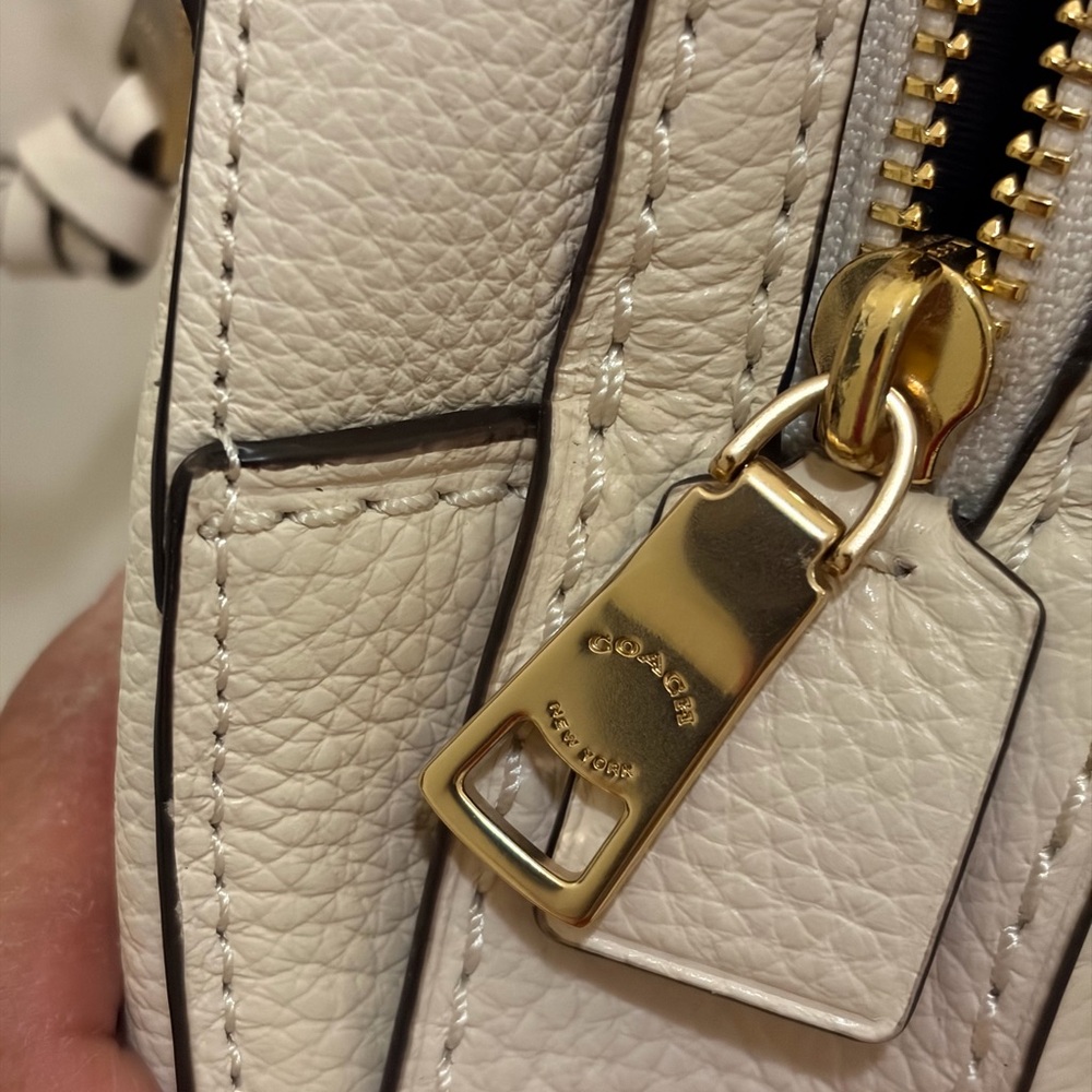 Coach Off-White Leather Backpack - Picture 7 of 10